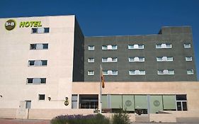 B&B Hotel Madrid Airport T1 T2 T3